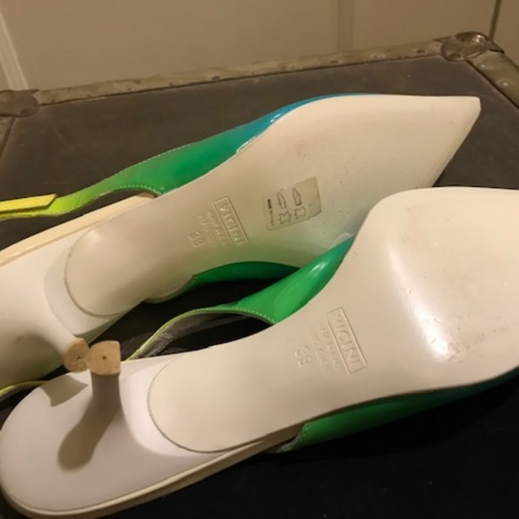 Giuseppe Zanotti neon slingback pumps - Picture 3 of 5